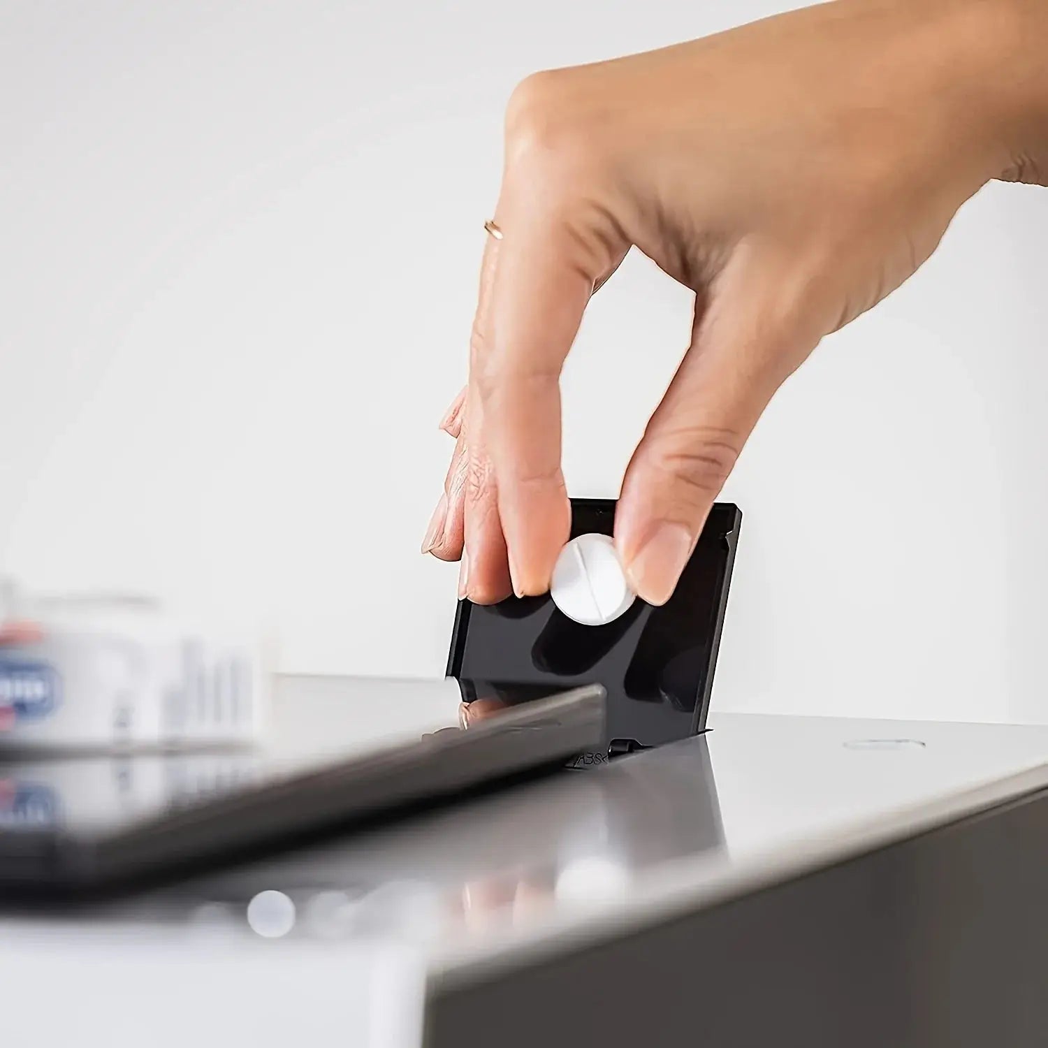 Coffee Machine Cleaning Tablets – Descaler for Espresso & Automatic Machines-3