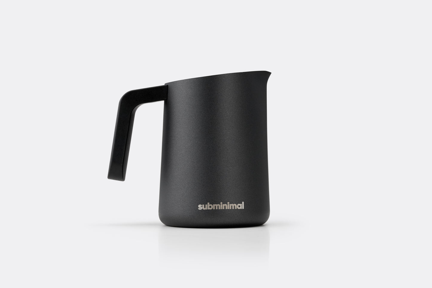 Subminimal FlowTip Latte Art Jug – Black, 450ml (15oz)